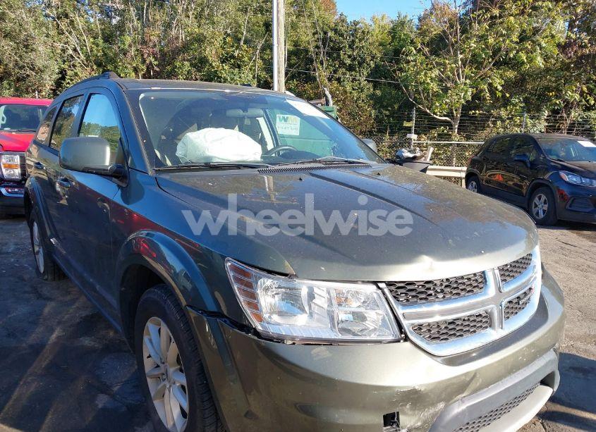 2018 Dodge Journey SXT (VIN 3C4PDCBG6JT141321) main photo