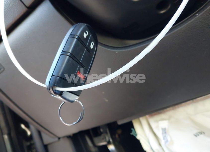 Photo 11 of 2018 Dodge Journey SXT (VIN 3C4PDCBG6JT141321)