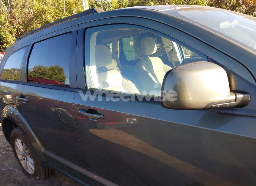 Photo 13 of 2018 Dodge Journey SXT (VIN 3C4PDCBG6JT141321)