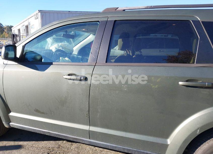 Photo 14 of 2018 Dodge Journey SXT (VIN 3C4PDCBG6JT141321)