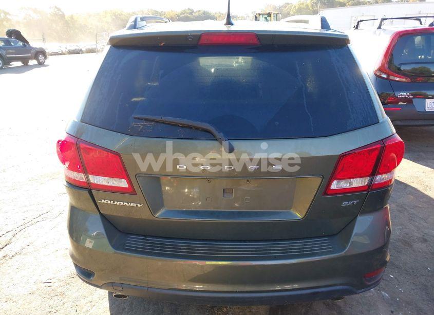 Photo 16 of 2018 Dodge Journey SXT (VIN 3C4PDCBG6JT141321)