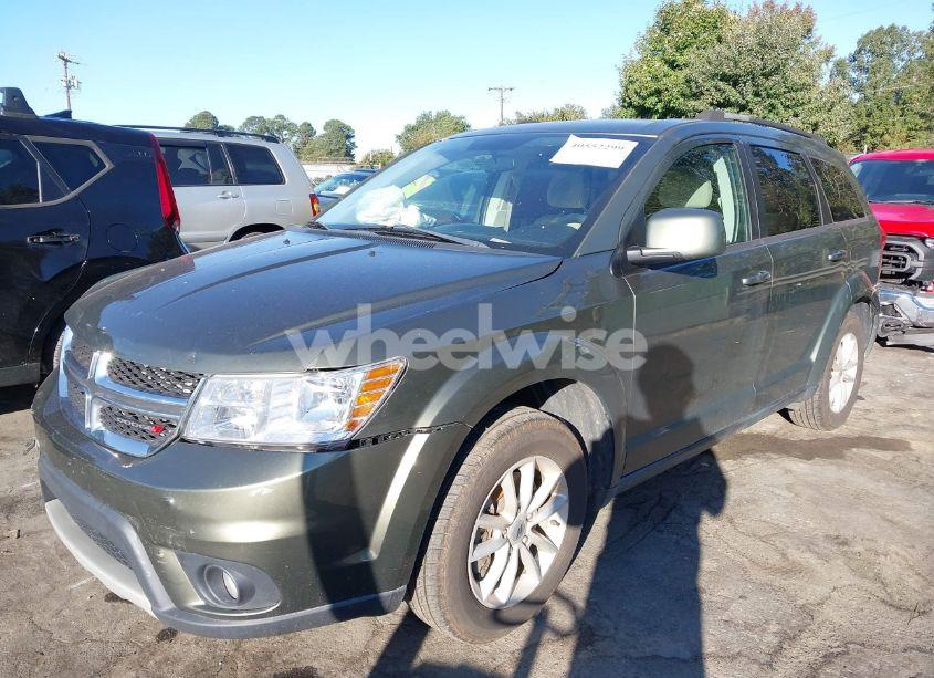 Photo 2 of 2018 Dodge Journey SXT (VIN 3C4PDCBG6JT141321)