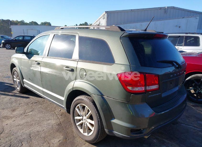Photo 3 of 2018 Dodge Journey SXT (VIN 3C4PDCBG6JT141321)