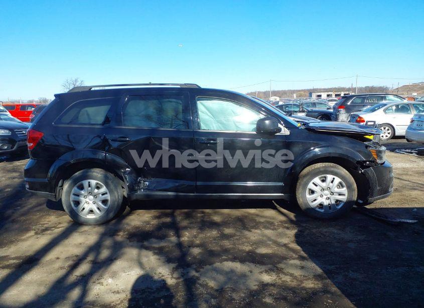Photo 14 of 2019 Dodge Journey SE (VIN 3C4PDCBG6KT874924)