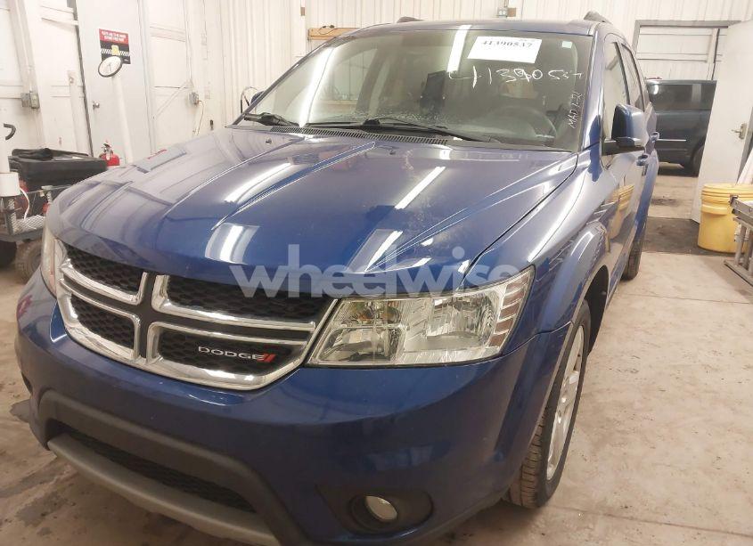 Photo 2 of 2012 Dodge Journey SXT (VIN 3C4PDCBG7CT392481)