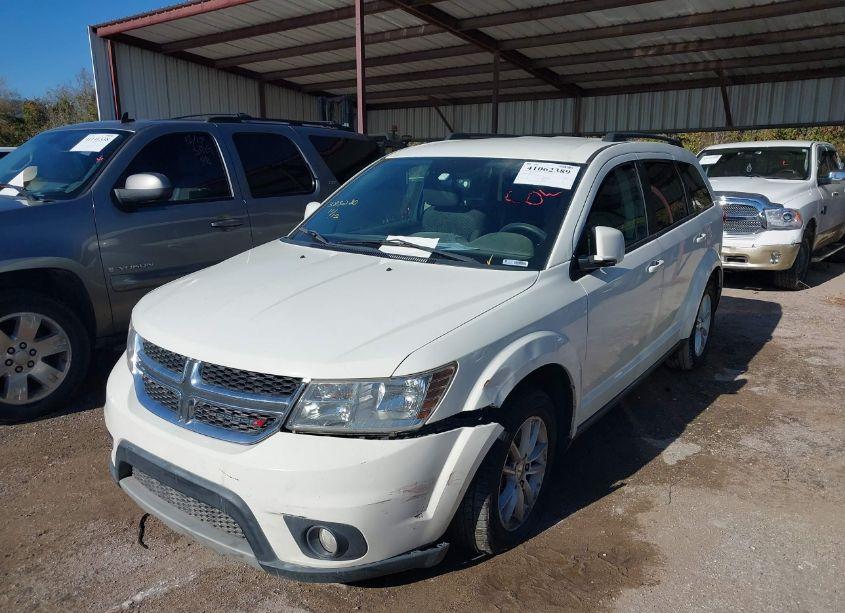 Photo 2 of 2013 Dodge Journey SXT (VIN 3C4PDCBG7DT613997)