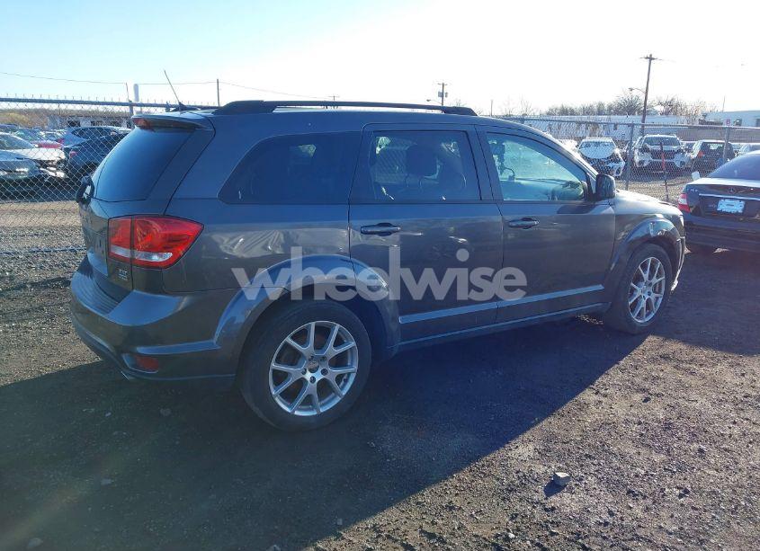 Photo 4 of 2015 Dodge Journey SXT (VIN 3C4PDCBG7FT564433)