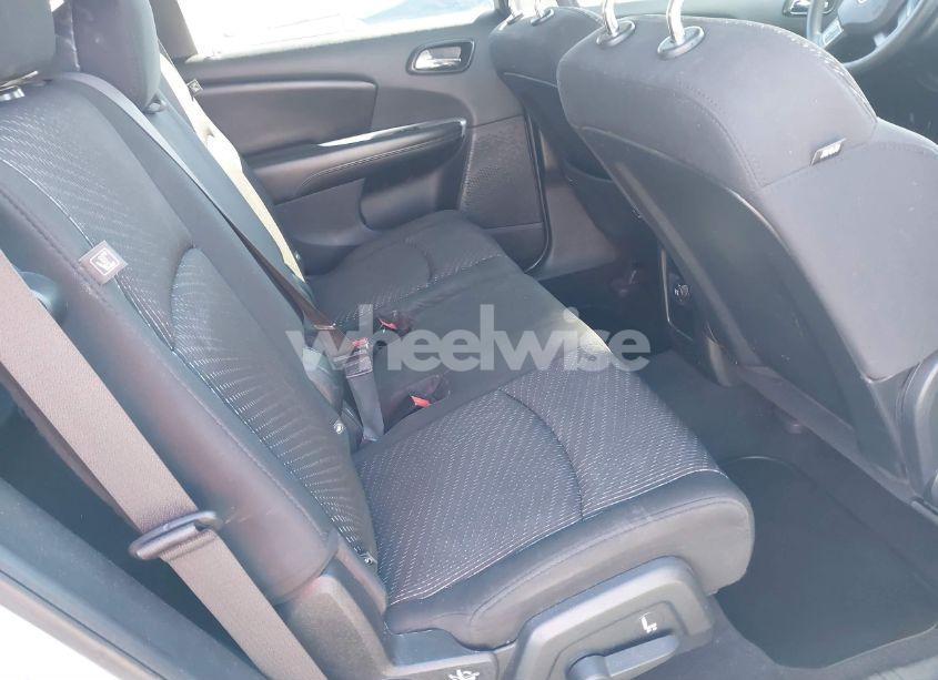 Photo 8 of 2015 Dodge Journey SXT (VIN 3C4PDCBG7FT599540)