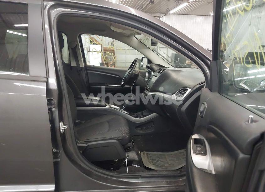 Photo 5 of 2015 Dodge Journey SXT (VIN 3C4PDCBG7FT665147)