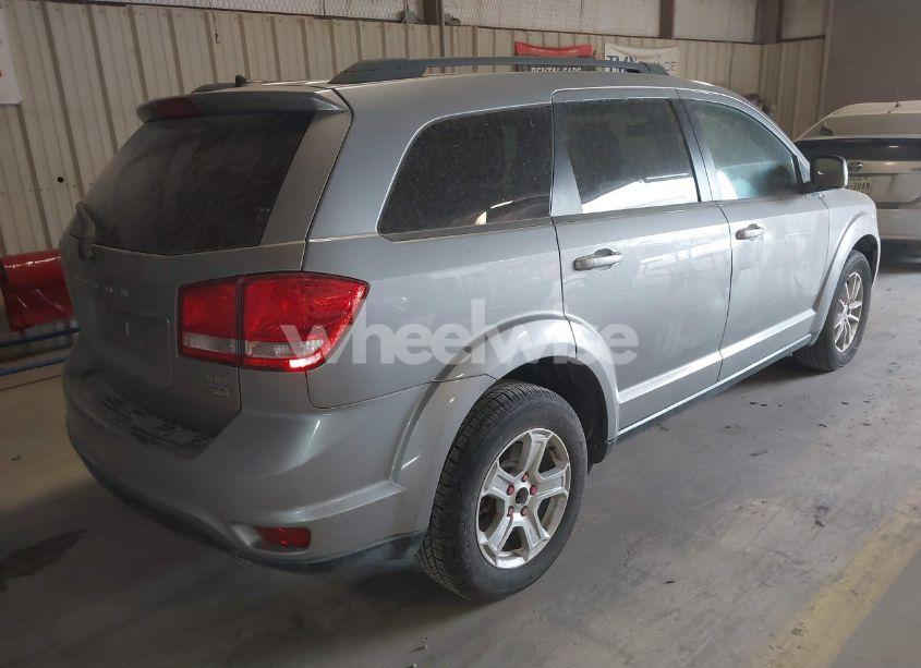 Photo 4 of 2015 Dodge Journey SXT (VIN 3C4PDCBG7FT742843)
