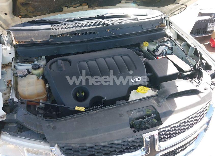 Photo 10 of 2016 Dodge Journey SXT (VIN 3C4PDCBG7GT145595)