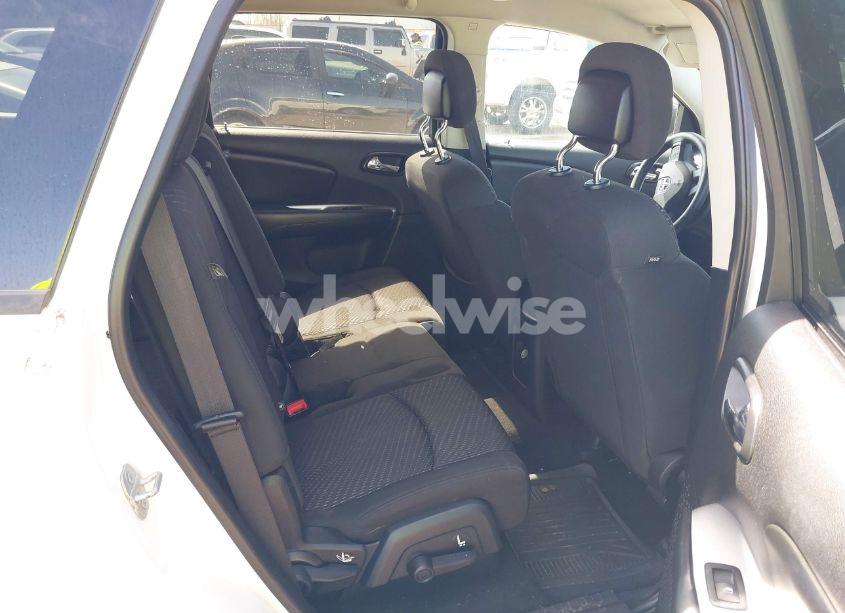 Photo 8 of 2016 Dodge Journey SXT (VIN 3C4PDCBG7GT145595)