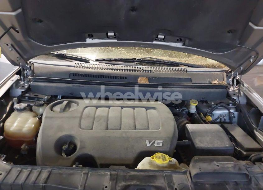 Photo 10 of 2016 Dodge Journey SXT (VIN 3C4PDCBG7GT153311)