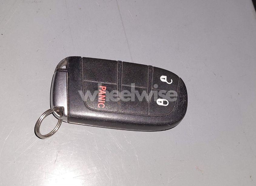 Photo 11 of 2016 Dodge Journey SXT (VIN 3C4PDCBG7GT153311)