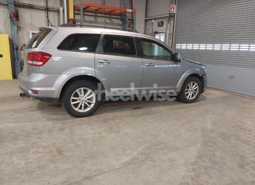 Photo 4 of 2016 Dodge Journey SXT (VIN 3C4PDCBG7GT153311)