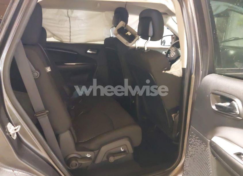 Photo 8 of 2016 Dodge Journey SXT (VIN 3C4PDCBG7GT206671)