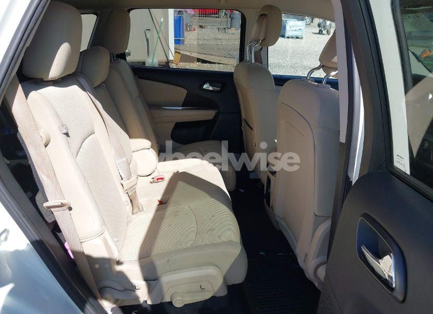 Photo 8 of 2016 Dodge Journey SXT (VIN 3C4PDCBG7GT224362)