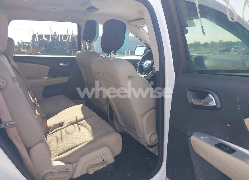 Photo 8 of 2016 Dodge Journey SXT (VIN 3C4PDCBG7GT228525)