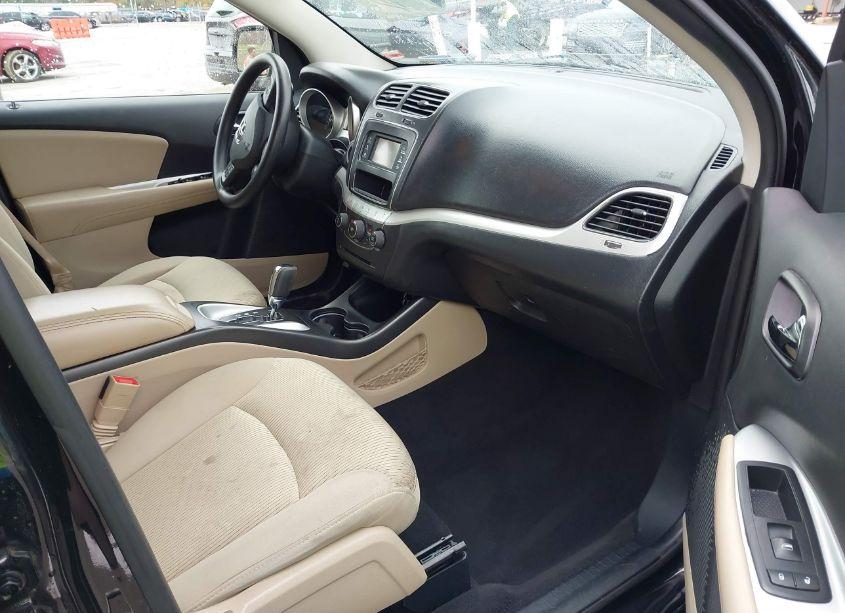 Photo 5 of 2017 Dodge Journey SXT (VIN 3C4PDCBG7HT531791)