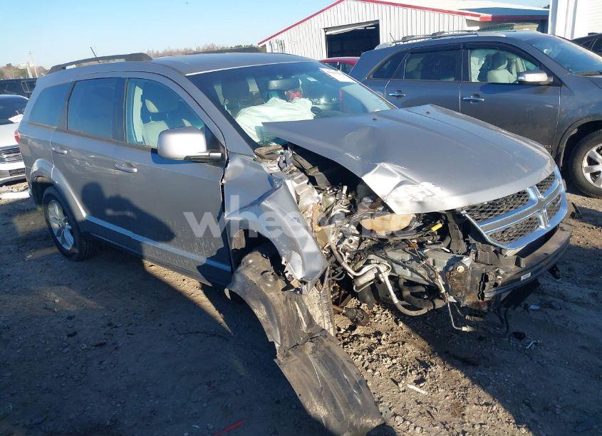 2017 Dodge Journey SXT (VIN 3C4PDCBG7HT537767) main photo