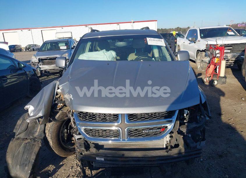 Photo 13 of 2017 Dodge Journey SXT (VIN 3C4PDCBG7HT537767)