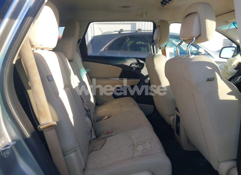 Photo 8 of 2017 Dodge Journey SXT (VIN 3C4PDCBG7HT537767)