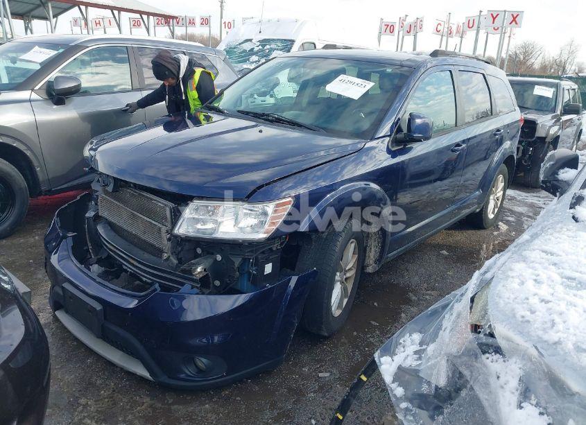 Photo 2 of 2017 Dodge Journey SXT (VIN 3C4PDCBG7HT563981)