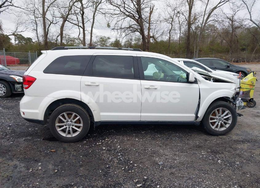 Photo 14 of 2017 Dodge Journey SXT (VIN 3C4PDCBG7HT572986)