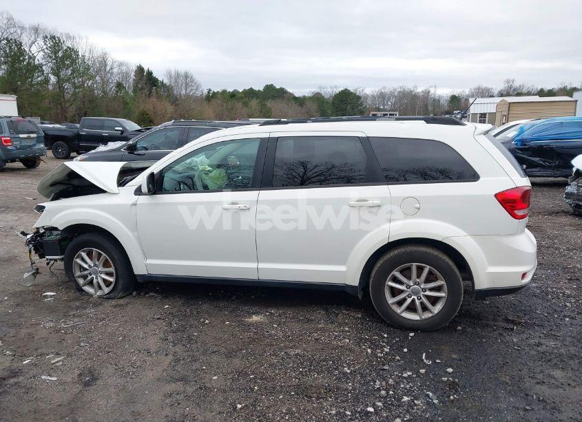 Photo 15 of 2017 Dodge Journey SXT (VIN 3C4PDCBG7HT572986)