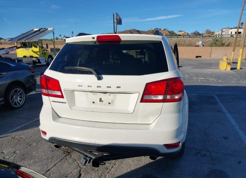 Photo 16 of 2019 Dodge Journey SE (VIN 3C4PDCBG7KT837669)