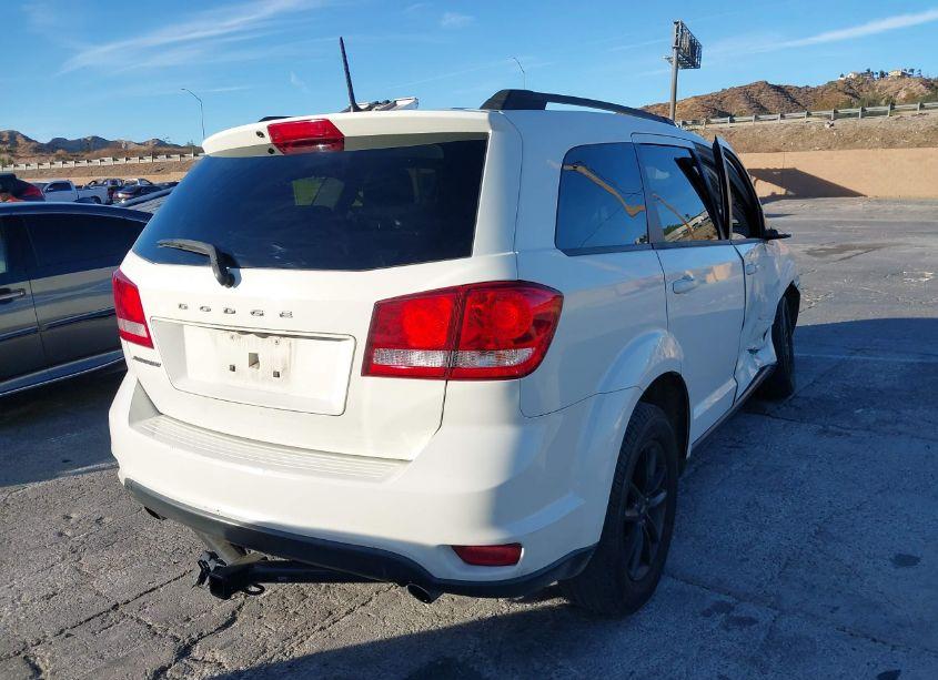 Photo 4 of 2019 Dodge Journey SE (VIN 3C4PDCBG7KT837669)