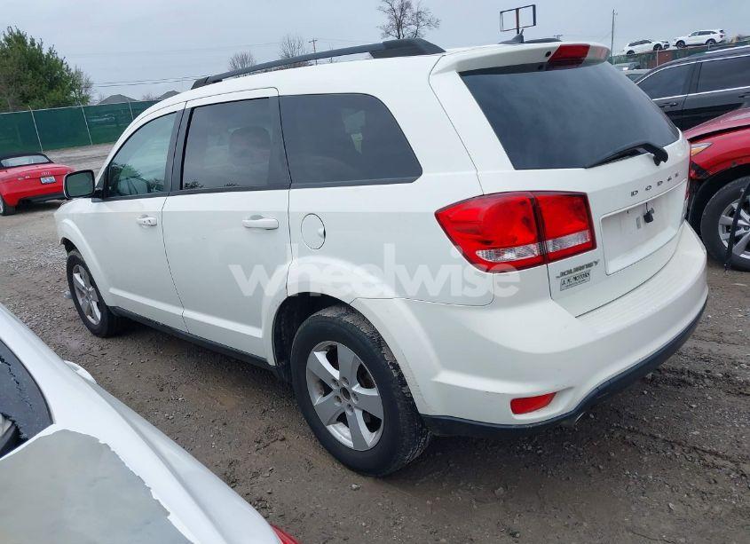 Photo 3 of 2012 Dodge Journey SXT (VIN 3C4PDCBG8CT189132)