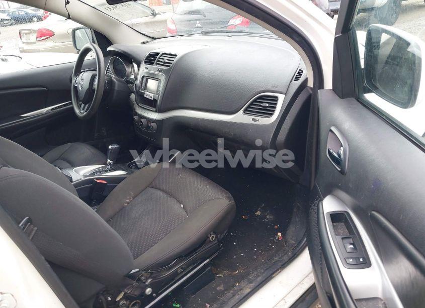 Photo 5 of 2012 Dodge Journey SXT (VIN 3C4PDCBG8CT189132)