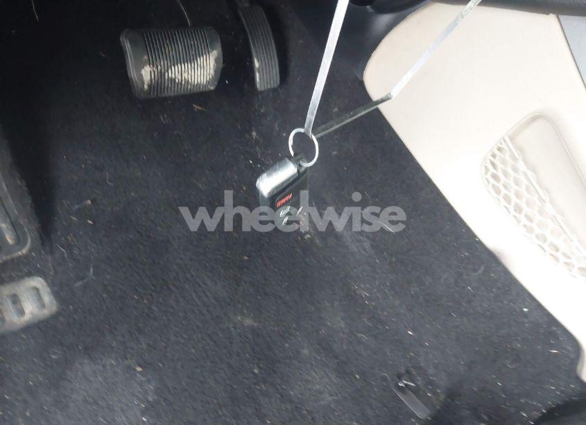 Photo 11 of 2012 Dodge Journey SXT (VIN 3C4PDCBG8CT190930)