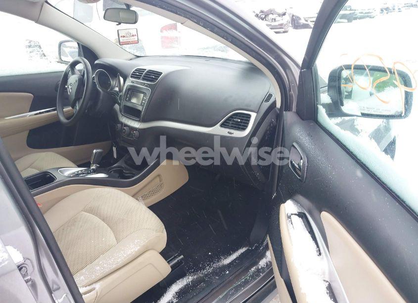 Photo 5 of 2012 Dodge Journey SXT (VIN 3C4PDCBG8CT190930)