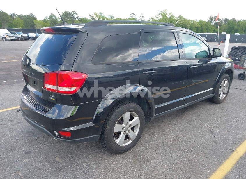 Photo 4 of 2012 Dodge Journey SXT (VIN 3C4PDCBG8CT218046)