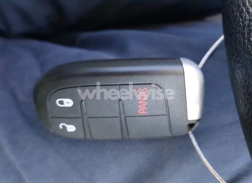 Photo 11 of 2012 Dodge Journey SXT (VIN 3C4PDCBG8CT393896)