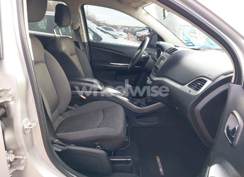 Photo 5 of 2012 Dodge Journey SXT (VIN 3C4PDCBG8CT393896)