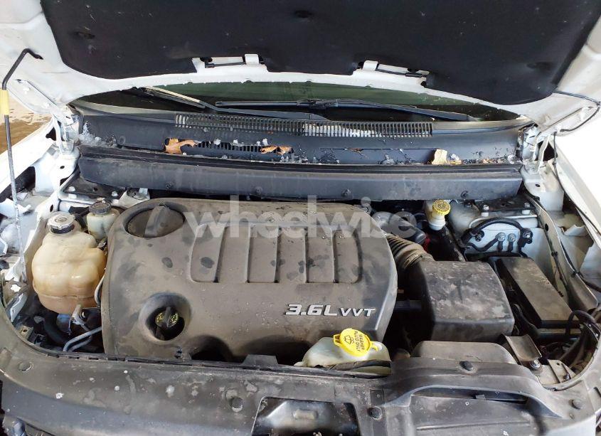 Photo 10 of 2014 Dodge Journey SXT (VIN 3C4PDCBG8ET127751)