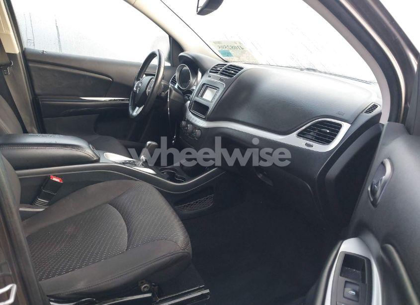 Photo 5 of 2014 Dodge Journey SXT (VIN 3C4PDCBG8ET189392)