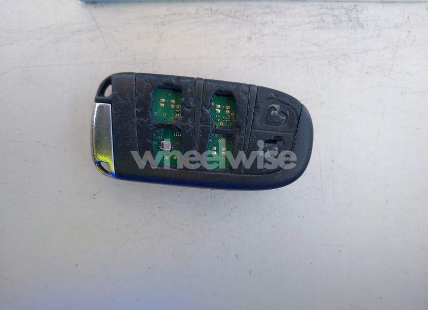 Photo 11 of 2014 Dodge Journey SXT (VIN 3C4PDCBG8ET211245)