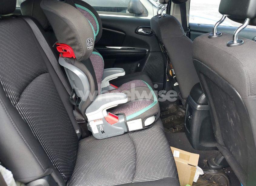 Photo 8 of 2014 Dodge Journey SXT (VIN 3C4PDCBG8ET211245)