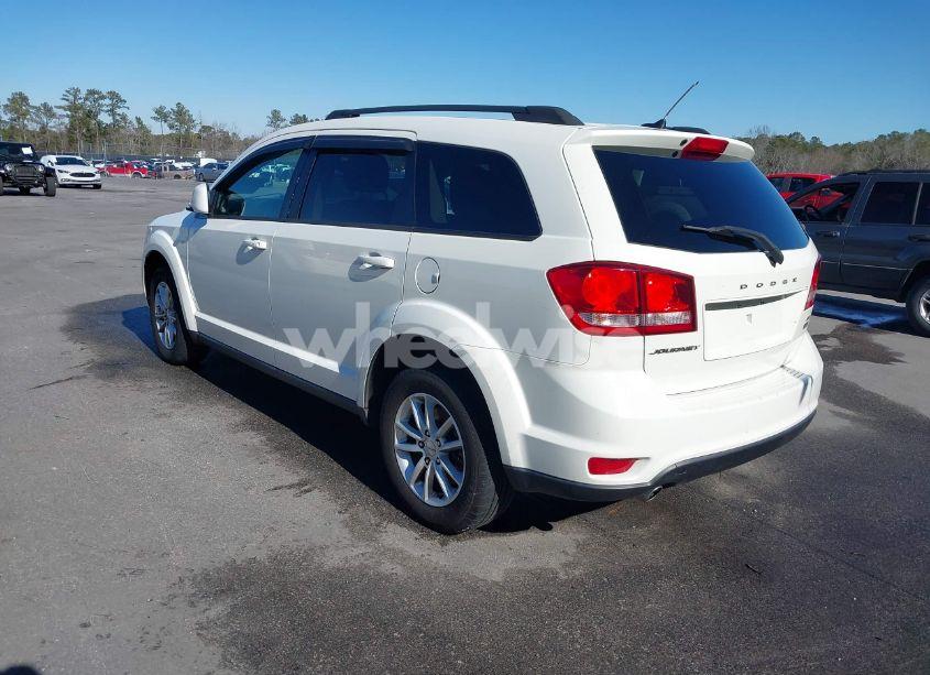 Photo 3 of 2015 Dodge Journey SXT (VIN 3C4PDCBG8FT560939)