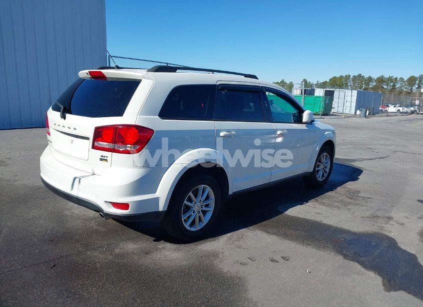 Photo 4 of 2015 Dodge Journey SXT (VIN 3C4PDCBG8FT560939)