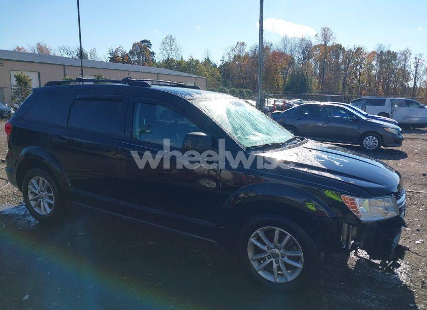 2015 Dodge Journey SXT (VIN 3C4PDCBG8FT673516) main photo