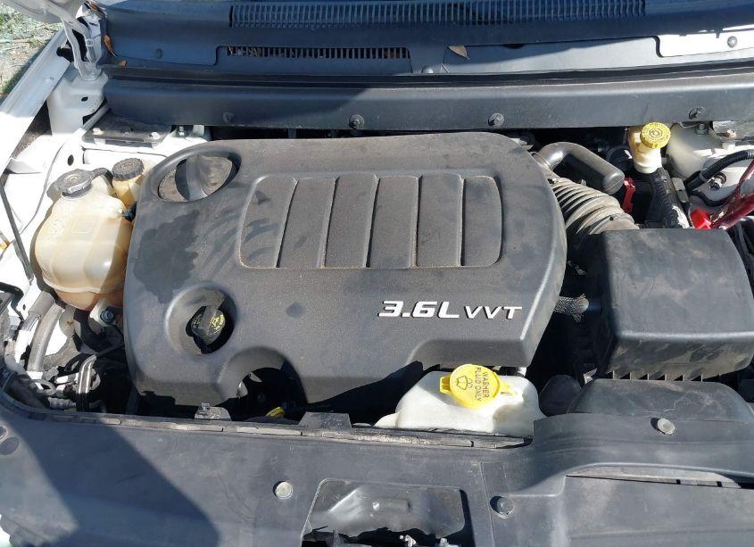 Photo 10 of 2015 Dodge Journey SXT (VIN 3C4PDCBG8FT702173)