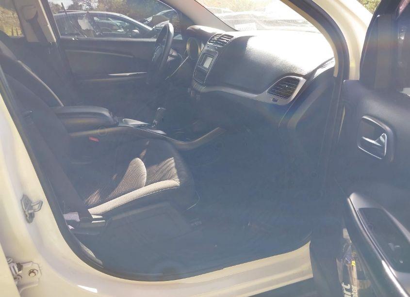 Photo 5 of 2015 Dodge Journey SXT (VIN 3C4PDCBG8FT702173)