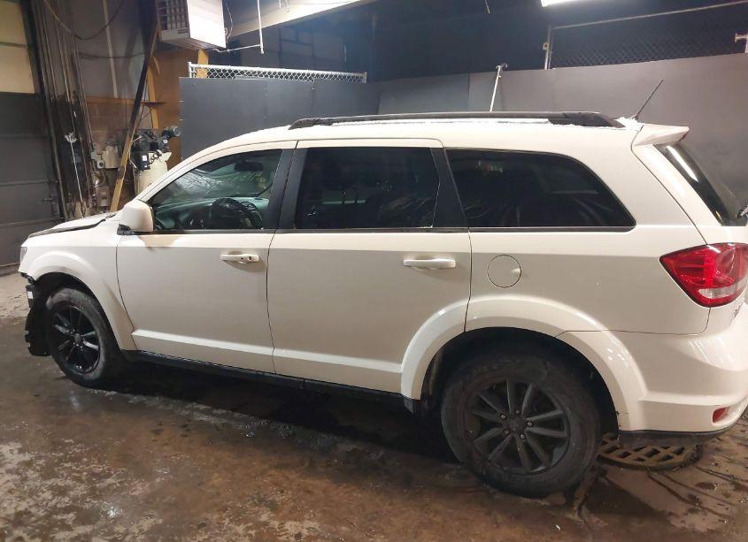 Photo 14 of 2015 Dodge Journey SXT (VIN 3C4PDCBG8FT722679)