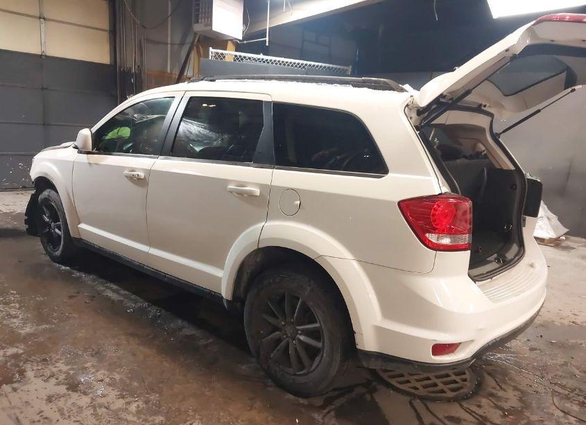 Photo 3 of 2015 Dodge Journey SXT (VIN 3C4PDCBG8FT722679)