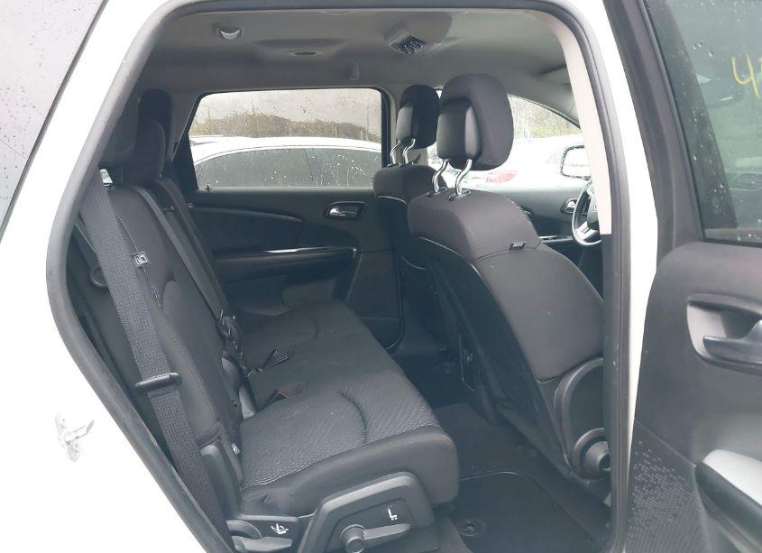 Photo 8 of 2016 Dodge Journey SXT (VIN 3C4PDCBG8GT121242)